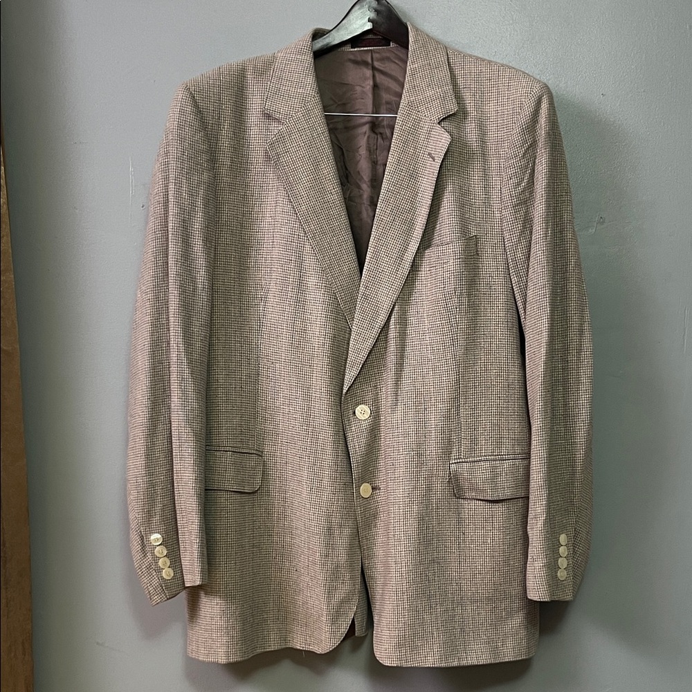 Elegant Silk Beige Tweed With Blue and Pink Accents Blazer